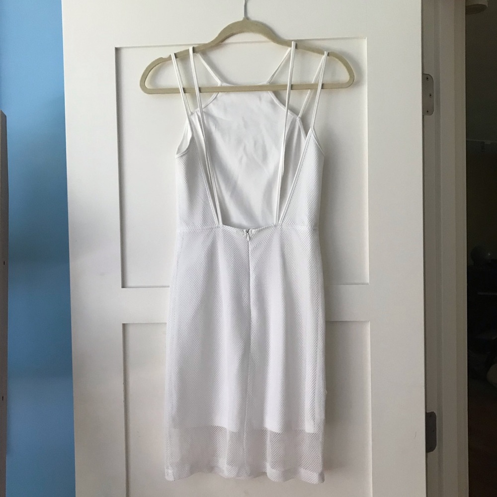 WHITE LF LACE DRESS - Picture 2 of 3